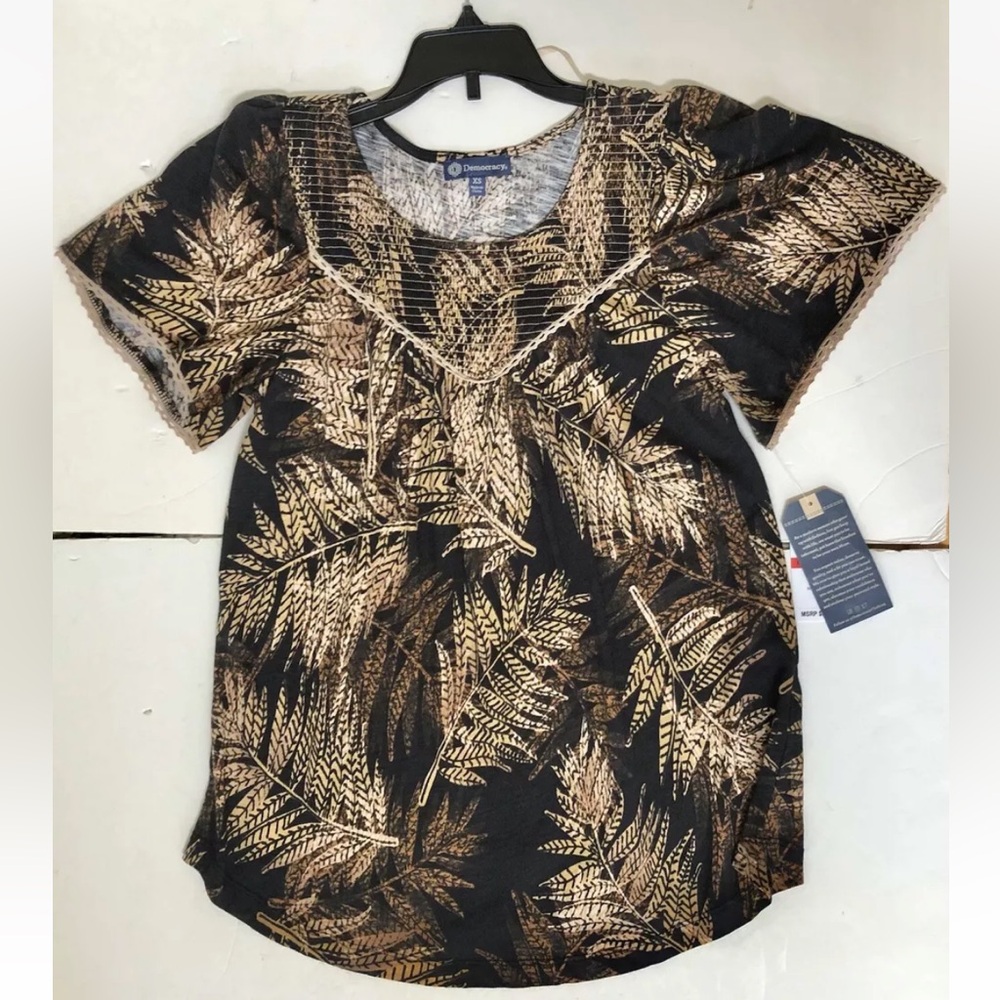DEMOCRACY SHORT SLEEVE WOMEN'S TOP PALM PRINT KNIT SCOOP NECK SIZE XS Ps225